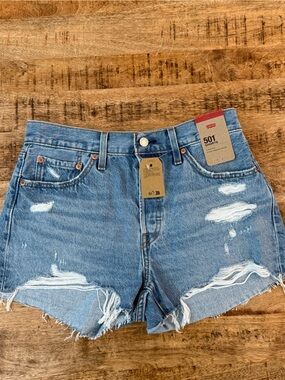 Levi’s 501 Original Fit High-Rise Women’s Jean Shorts - Medium Denim Fly Button